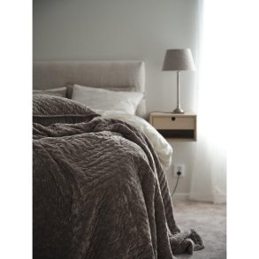 Cia sengeteppe mrk brun