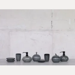 Ugo tannglass sort oliven